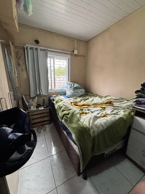 Foto 4 de Casa com 2 quartos à venda, 31m2 em Três Marias, Esteio - RS