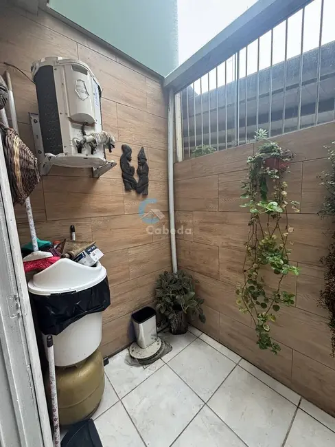 Casa com 2 quartos à venda, 64m2 em Capão da Cruz, Sapucaia Do Sul - RS - imagem 8 Foto 8 de Casa com 2 quartos à venda, 64m2 em Capão da Cruz, Sapucaia Do Sul - RS