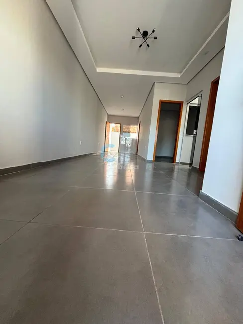 Casa com 3 quartos à venda, 65m2 em Ipiranga, Sapucaia Do Sul - RS - imagem 9 Foto 9 de Casa com 3 quartos à venda, 65m2 em Ipiranga, Sapucaia Do Sul - RS