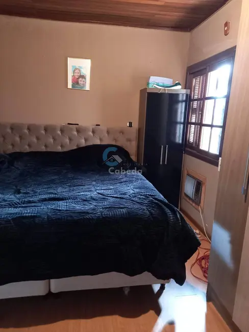 Foto 3 de Casa com 5 quartos à venda, 325m2 em Novo Esteio, Esteio - RS