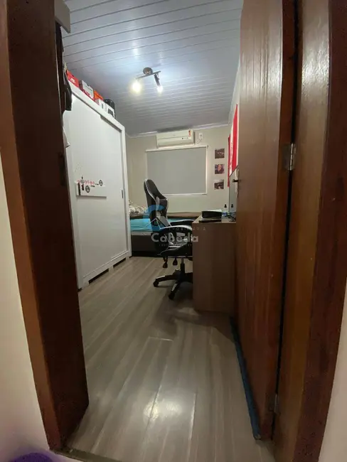 Casa com 2 quartos à venda, 30m2 em Boa Vista, Sapucaia Do Sul - RS - imagem 8 Foto 8 de Casa com 2 quartos à venda, 30m2 em Boa Vista, Sapucaia Do Sul - RS