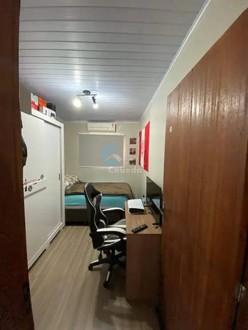 Casa com 2 quartos à venda, 30m2 em Boa Vista, Sapucaia Do Sul - RS - imagem 7 Foto 7 de Casa com 2 quartos à venda, 30m2 em Boa Vista, Sapucaia Do Sul - RS