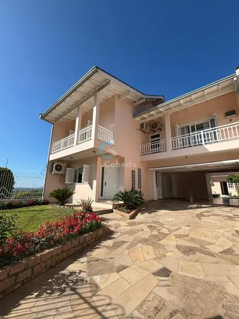 Foto 1 de Casa com 4 quartos à venda, 363m2 em Feitoria, Sao Leopoldo - RS