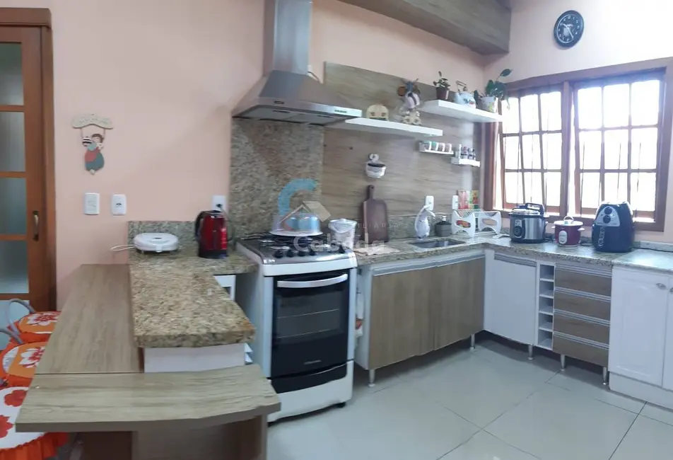 Casa com 2 quartos à venda em Primor, Sapucaia Do Sul - RS - imagem 7 Foto 7 de Casa com 2 quartos à venda em Primor, Sapucaia Do Sul - RS