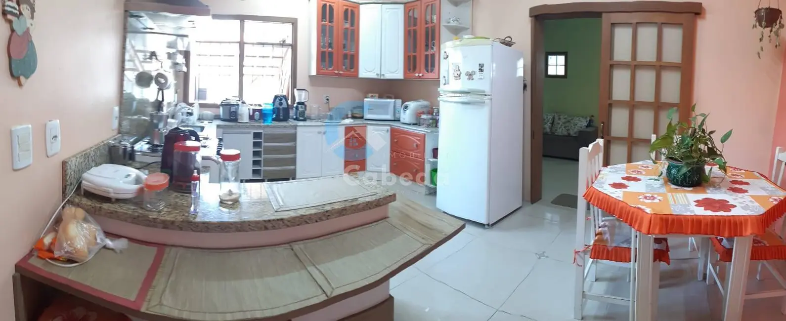 Casa com 2 quartos à venda em Primor, Sapucaia Do Sul - RS - imagem 4 Foto 4 de Casa com 2 quartos à venda em Primor, Sapucaia Do Sul - RS