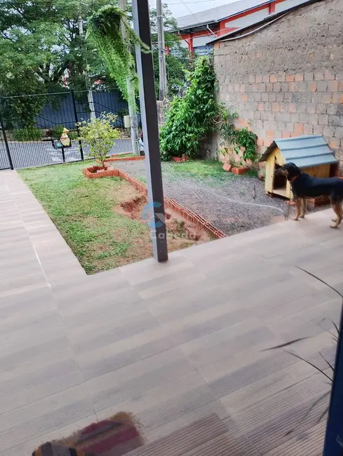 Casa com 1 quarto à venda, 720m2 em Vargas, Sapucaia Do Sul - RS - imagem 4 Foto 4 de Casa com 1 quarto à venda, 720m2 em Vargas, Sapucaia Do Sul - RS