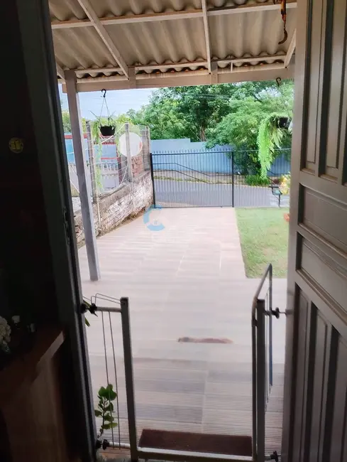 Casa com 1 quarto à venda, 720m2 em Vargas, Sapucaia Do Sul - RS - imagem 6 Foto 6 de Casa com 1 quarto à venda, 720m2 em Vargas, Sapucaia Do Sul - RS