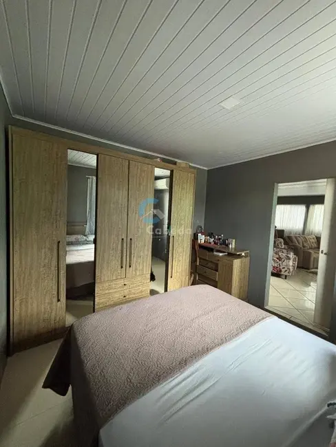 Foto 5 de Casa com 5 quartos à venda, 200m2 em COHAB, Sapucaia Do Sul - RS