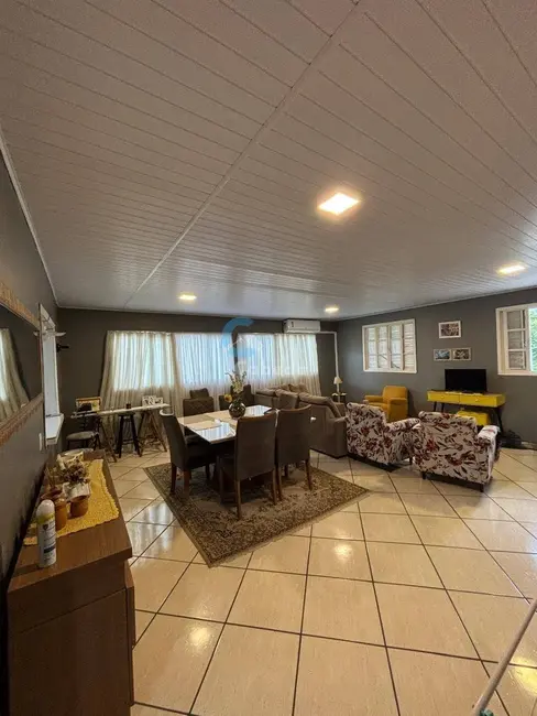 Foto 4 de Casa com 5 quartos à venda, 200m2 em COHAB, Sapucaia Do Sul - RS