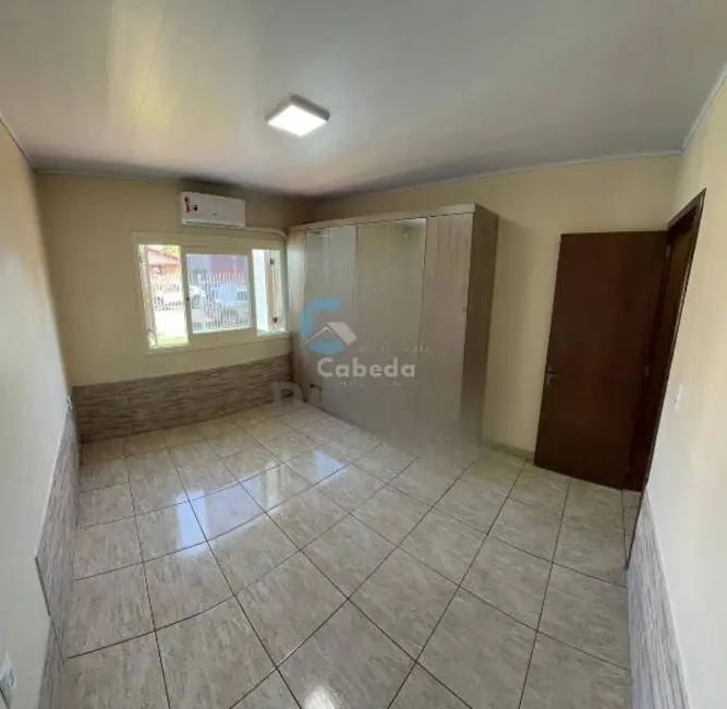 Casa com 3 quartos à venda em Sete, Sapucaia Do Sul - RS - imagem 4 Foto 4 de Casa com 3 quartos à venda em Sete, Sapucaia Do Sul - RS