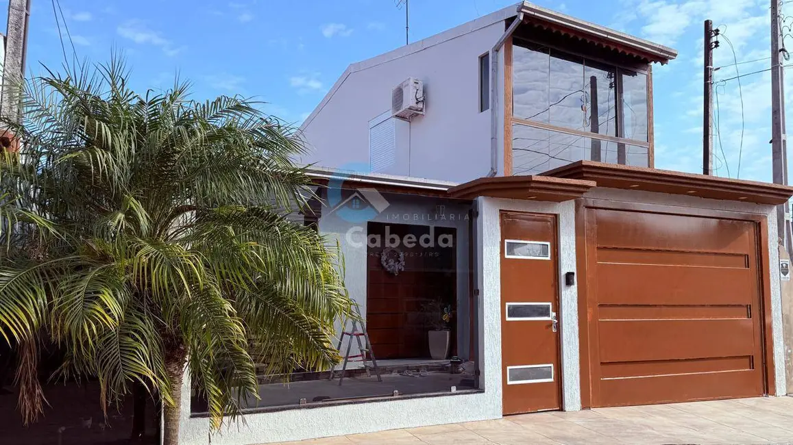 Foto 1 de Casa com 2 quartos à venda, 100019m2 em Jardim, Sapucaia Do Sul - RS