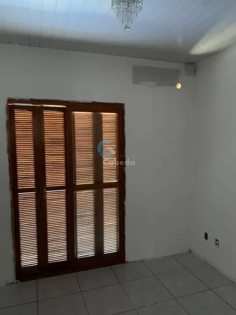 Casa com 2 quartos à venda e para alugar em Fortuna, Sapucaia Do Sul - RS - imagem 7 Foto 7 de Casa com 2 quartos à venda e para alugar em Fortuna, Sapucaia Do Sul - RS