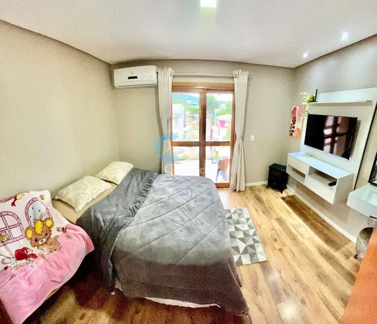 Foto 7 de Casa com 2 quartos à venda, 100m2 em Pasqualini, Sapucaia Do Sul - RS