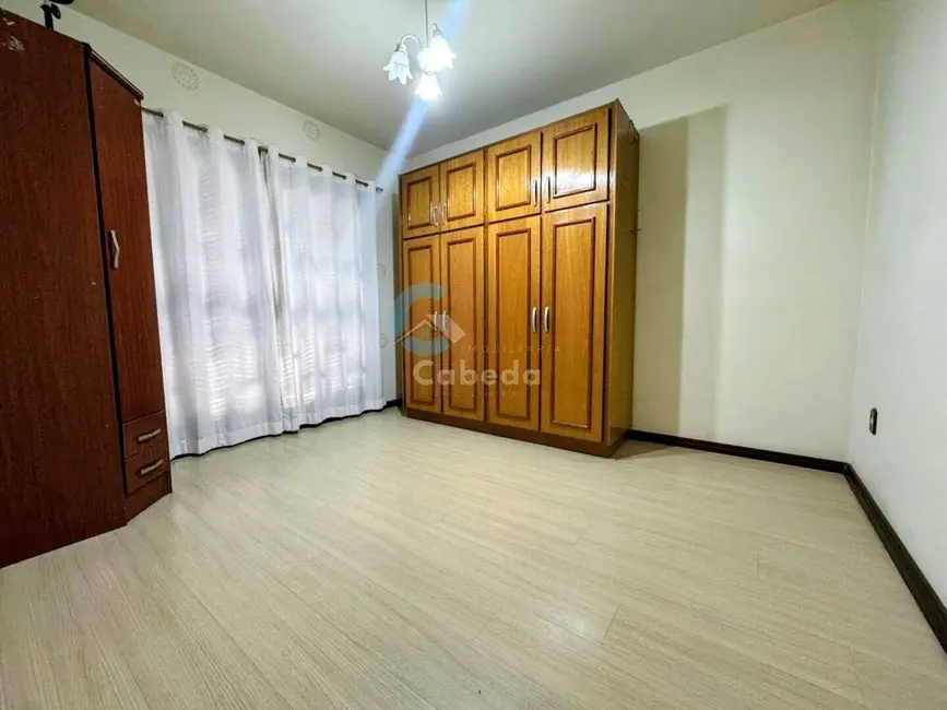 Foto 9 de Casa à venda em Pasqualini, Sapucaia Do Sul - RS
