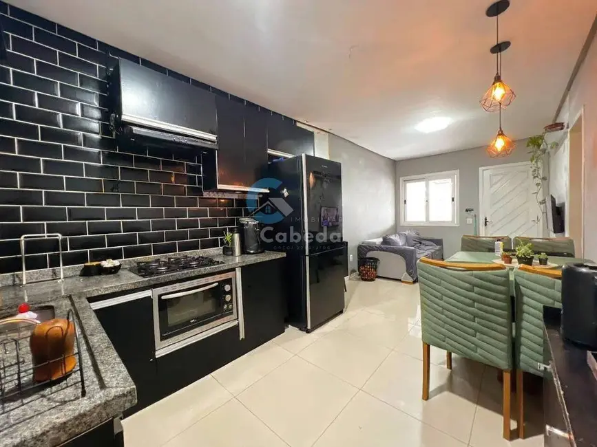 Foto 4 de Casa com 2 quartos à venda, 84m2 em Ipiranga, Sapucaia Do Sul - RS