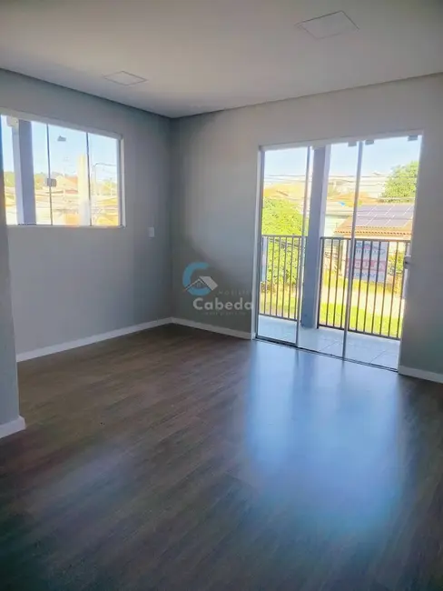 Foto 4 de Casa com 2 quartos à venda, 50m2 em Lomba da Palmeira, Sapucaia Do Sul - RS