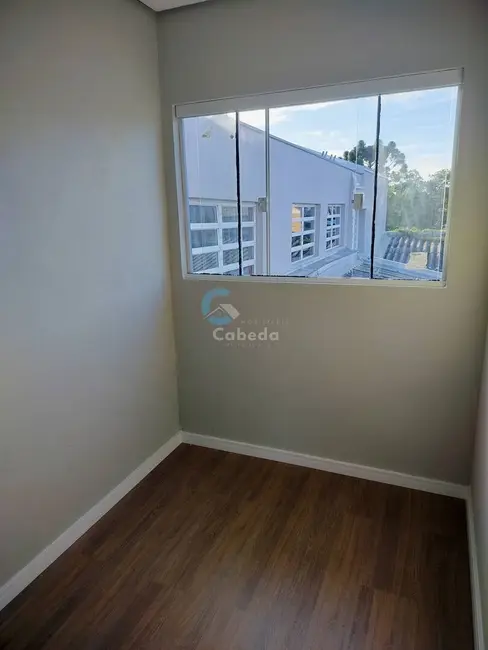 Foto 5 de Casa com 2 quartos à venda, 50m2 em Lomba da Palmeira, Sapucaia Do Sul - RS