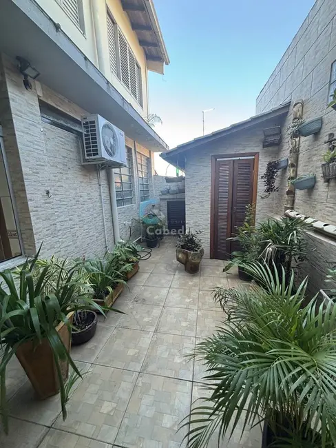 Foto 3 de Casa com 2 quartos à venda em COHAB, Sapucaia Do Sul - RS