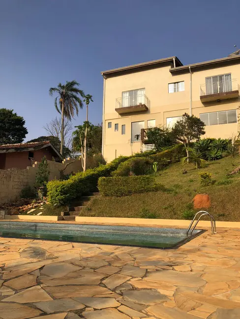 Foto 1 de Casa com 3 quartos à venda, 1000m2 em Mairipora - SP