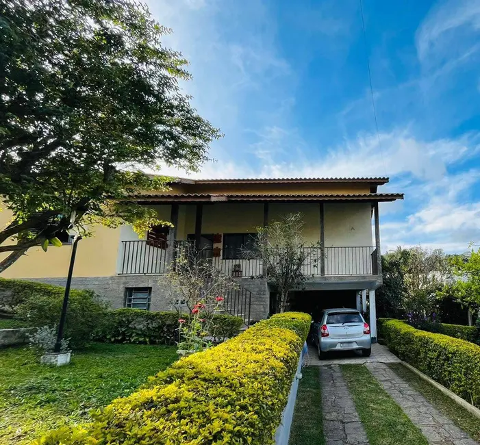 Foto 1 de Casa com 3 quartos à venda, 556m2 em Mairipora - SP