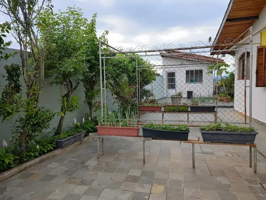 Foto 8 de Chácara com 3 quartos à venda, 2200m2 em Centro, Bom Jesus Dos Perdoes - SP