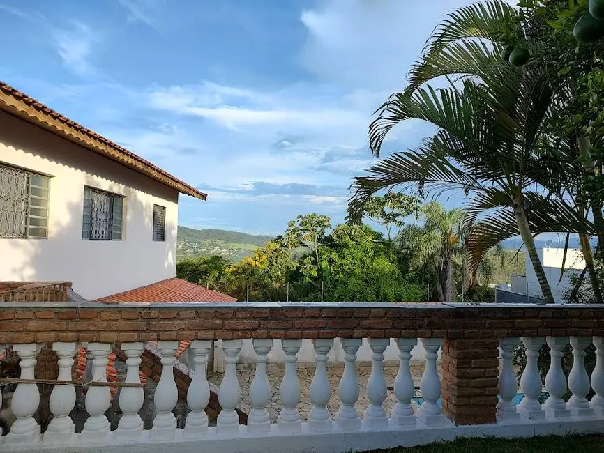 Foto 1 de Chácara com 3 quartos à venda, 2200m2 em Centro, Bom Jesus Dos Perdoes - SP