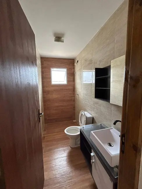 Foto 9 de Casa com 2 quartos à venda, 130m2 em Jardim Alvinópolis, Atibaia - SP