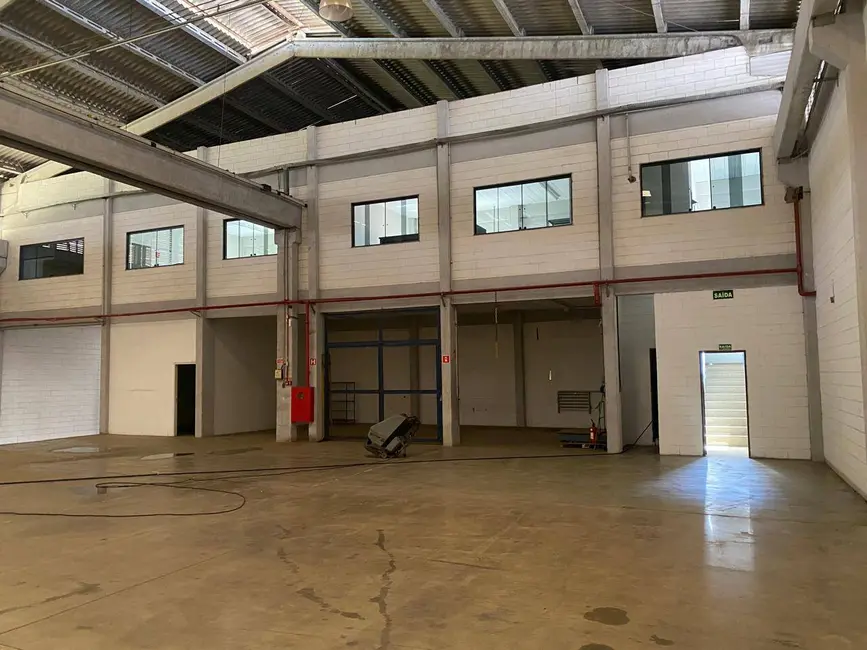 Foto 9 de Armazém / Galpão para alugar, 3103m2 em Mairipora - SP