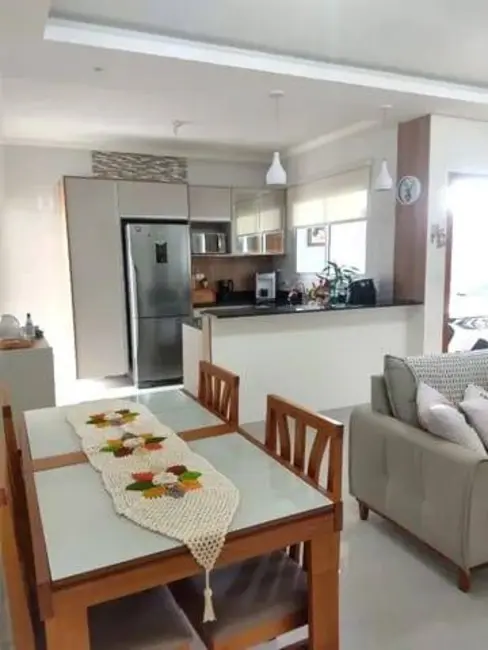 Casa com 3 quartos à venda, 175m2 em Loteamento Retiro Recanto Tranquilo, Atibaia - SP - imagem 7 Foto 7 de Casa com 3 quartos à venda, 175m2 em Loteamento Retiro Recanto Tranquilo, Atibaia - SP