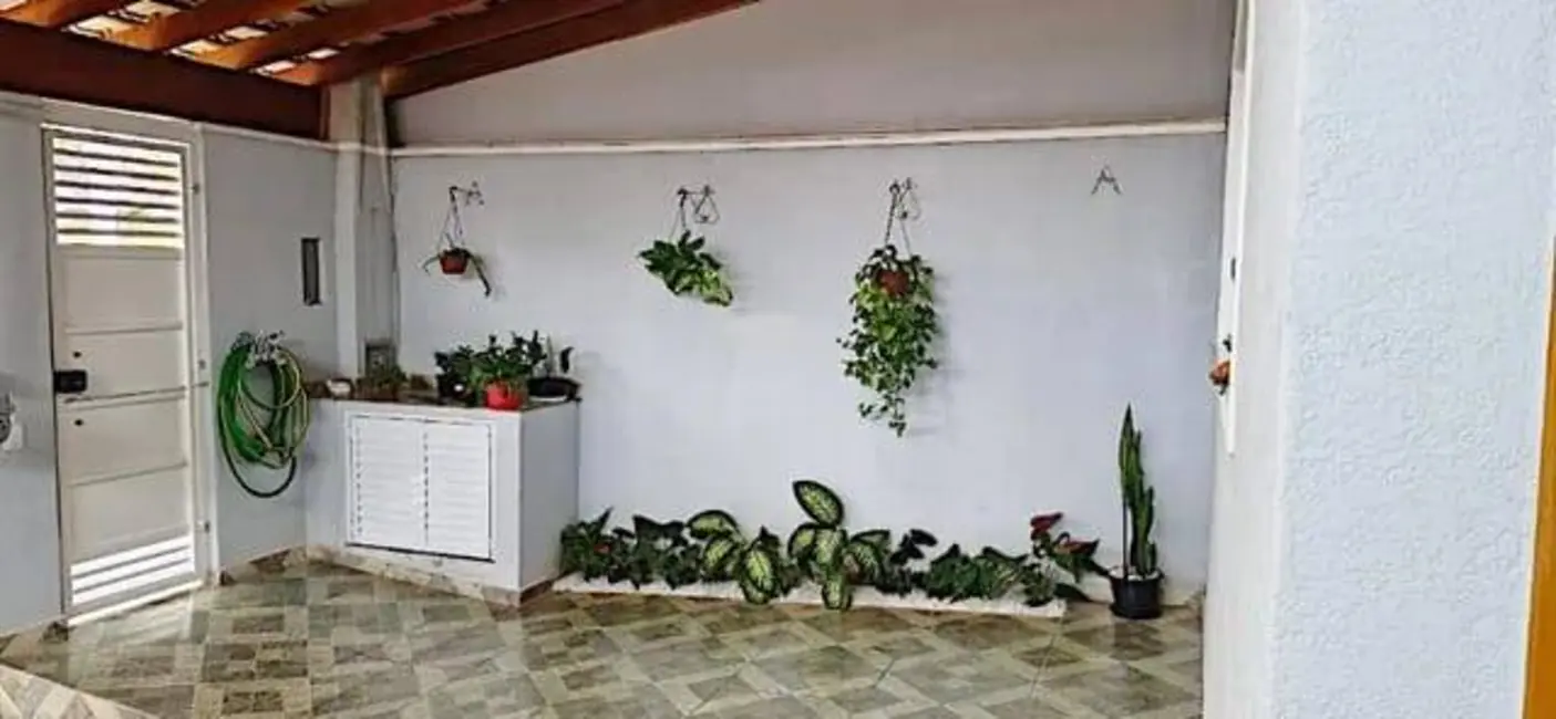 Casa com 3 quartos à venda, 175m2 em Loteamento Retiro Recanto Tranquilo, Atibaia - SP - imagem 5 Foto 5 de Casa com 3 quartos à venda, 175m2 em Loteamento Retiro Recanto Tranquilo, Atibaia - SP