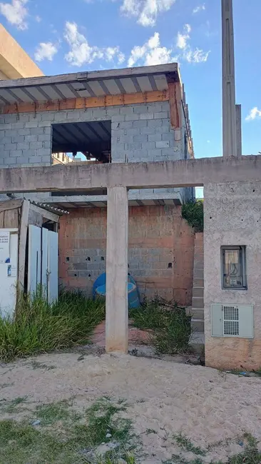 Foto 1 de Terreno / Lote à venda, 140m2 em Mairipora - SP