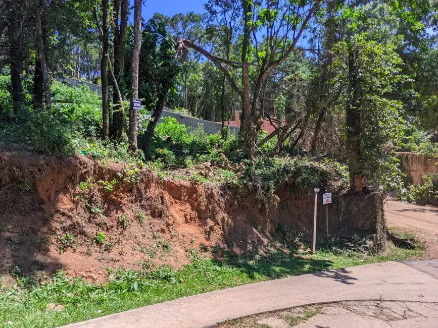 Foto 1 de Terreno / Lote à venda, 630m2 em Mairipora - SP