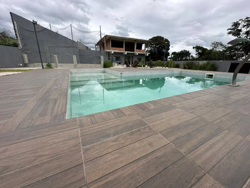 Foto 10 de Chácara à venda, 1554m2 em Portão, Atibaia - SP