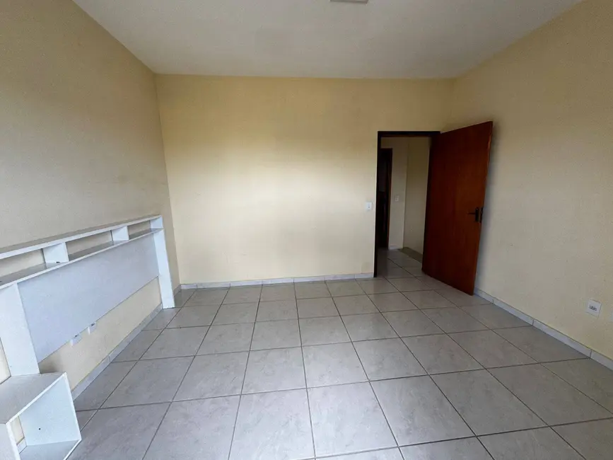 Foto 5 de Casa com 2 quartos à venda, 70m2 em Jardim Colonial, Atibaia - SP