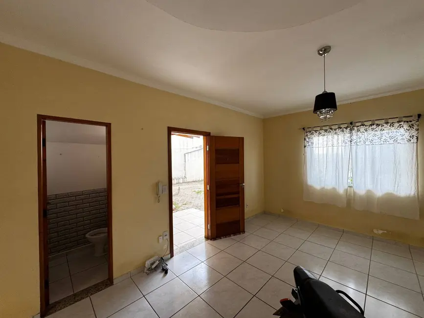 Foto 9 de Casa com 2 quartos à venda, 70m2 em Jardim Colonial, Atibaia - SP