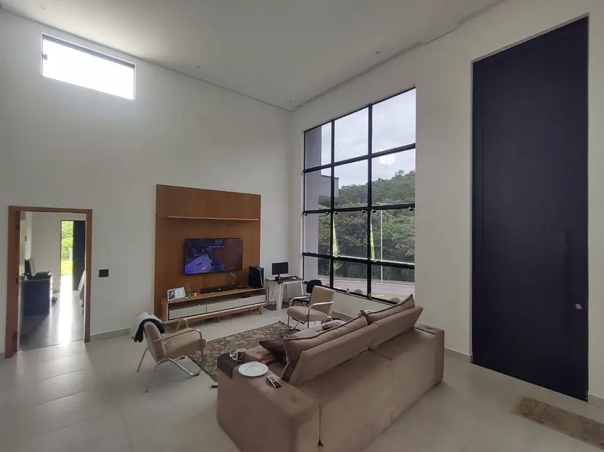 Foto 3 de Casa com 3 quartos à venda, 639m2 em Condominio Quintas da Boa Vista, Atibaia - SP