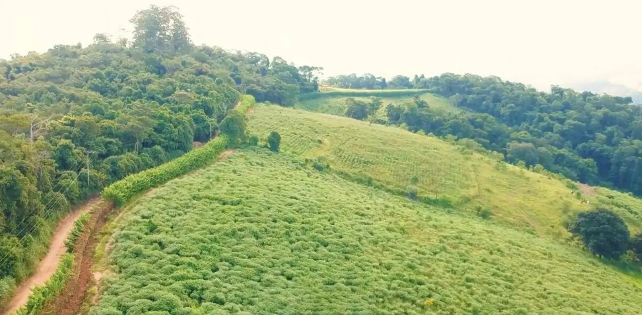 Chácara à venda, 23535m2 em Iara, Atibaia - SP - imagem 9 Foto 9 de Chácara à venda, 23535m2 em Iara, Atibaia - SP