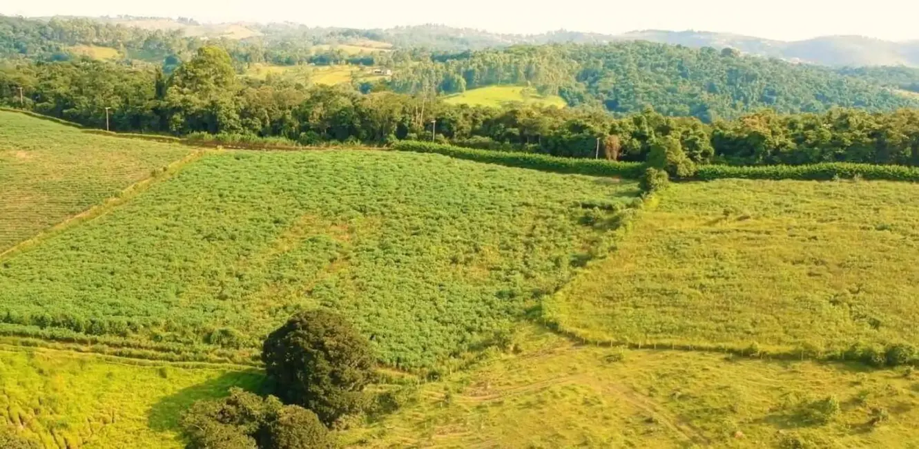 Chácara à venda, 23535m2 em Iara, Atibaia - SP - imagem 7 Foto 7 de Chácara à venda, 23535m2 em Iara, Atibaia - SP