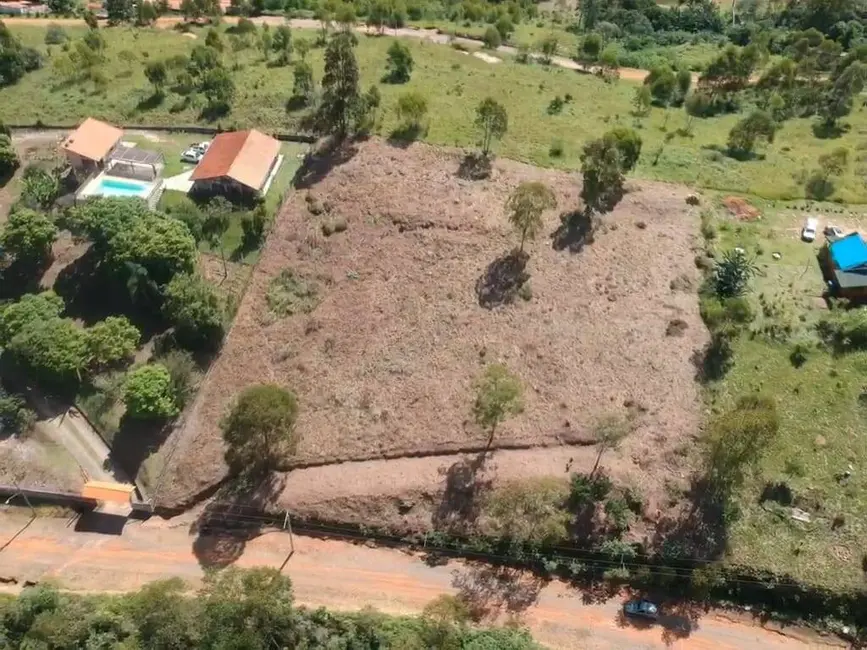 Foto 1 de Terreno / Lote à venda em Estância Santa Maria do Portão, Atibaia - SP