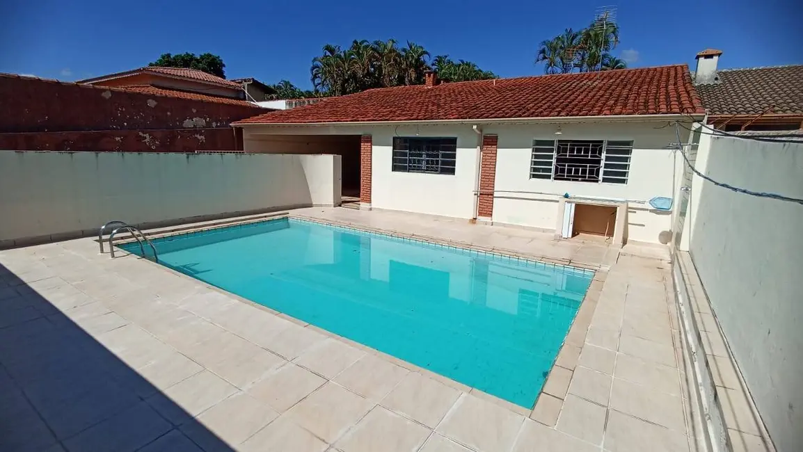 Foto 1 de Casa com 5 quartos à venda e para alugar, 710m2 em Vila Esperia ou Giglio, Atibaia - SP