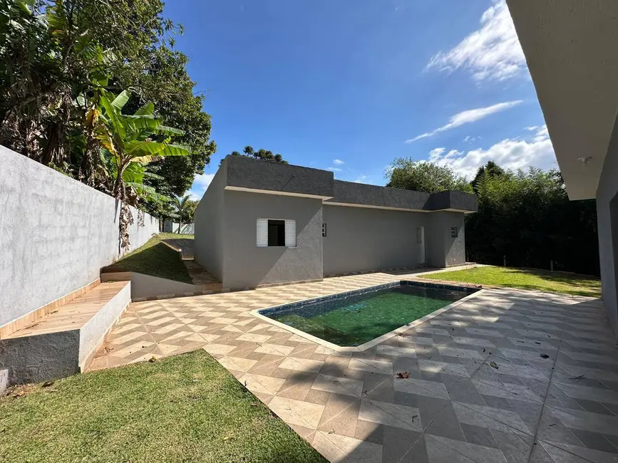 Foto 10 de Chácara à venda em Estância San Remo, Atibaia - SP