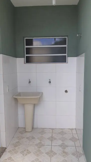 Foto 4 de Casa com 2 quartos à venda, 176m2 em Nova Cerejeira, Atibaia - SP