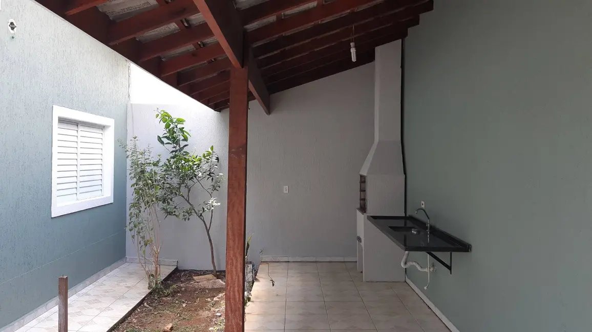 Foto 9 de Casa com 2 quartos à venda, 176m2 em Nova Cerejeira, Atibaia - SP