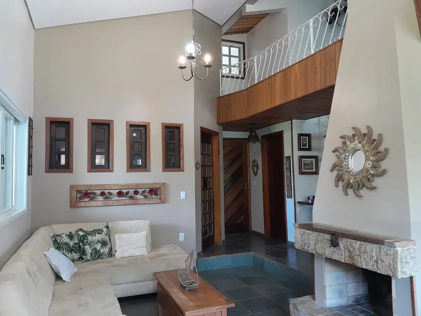 Casa com 3 quartos à venda, 702m2 em Parque Arco Iris, Atibaia - SP - imagem 6 Foto 6 de Casa com 3 quartos à venda, 702m2 em Parque Arco Iris, Atibaia - SP