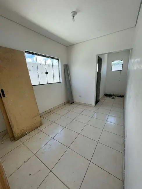 Foto 2 de Casa com 2 quartos à venda, 140m2 em Mairipora - SP