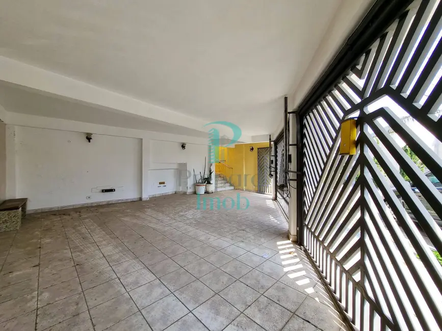 Casa com 4 quartos à venda, 205m2 em Bela Vista, Osasco - SP - imagem 4 Foto 4 de Casa com 4 quartos à venda, 205m2 em Bela Vista, Osasco - SP
