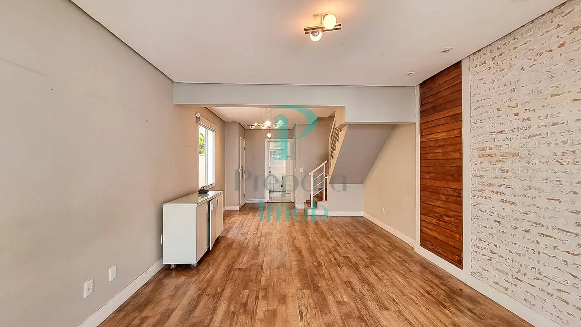 Sobrado com 3 quartos à venda, 110m2 em Umuarama, Osasco - SP - imagem 6 Foto 6 de Sobrado com 3 quartos à venda, 110m2 em Umuarama, Osasco - SP