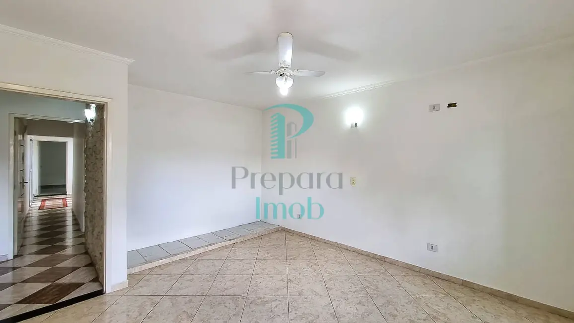 Casa com 3 quartos à venda, 293m2 em Vila Campesina, Osasco - SP - imagem 7 Foto 7 de Casa com 3 quartos à venda, 293m2 em Vila Campesina, Osasco - SP