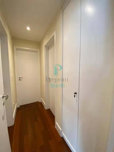 Apartamento com 3 quartos à venda, 170m2 em Centro, Osasco - SP - imagem 6 Foto 6 de Apartamento com 3 quartos à venda, 170m2 em Centro, Osasco - SP