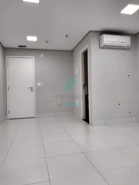 Foto 3 de Sala Comercial à venda, 28m2 em Vila Campesina, Osasco - SP